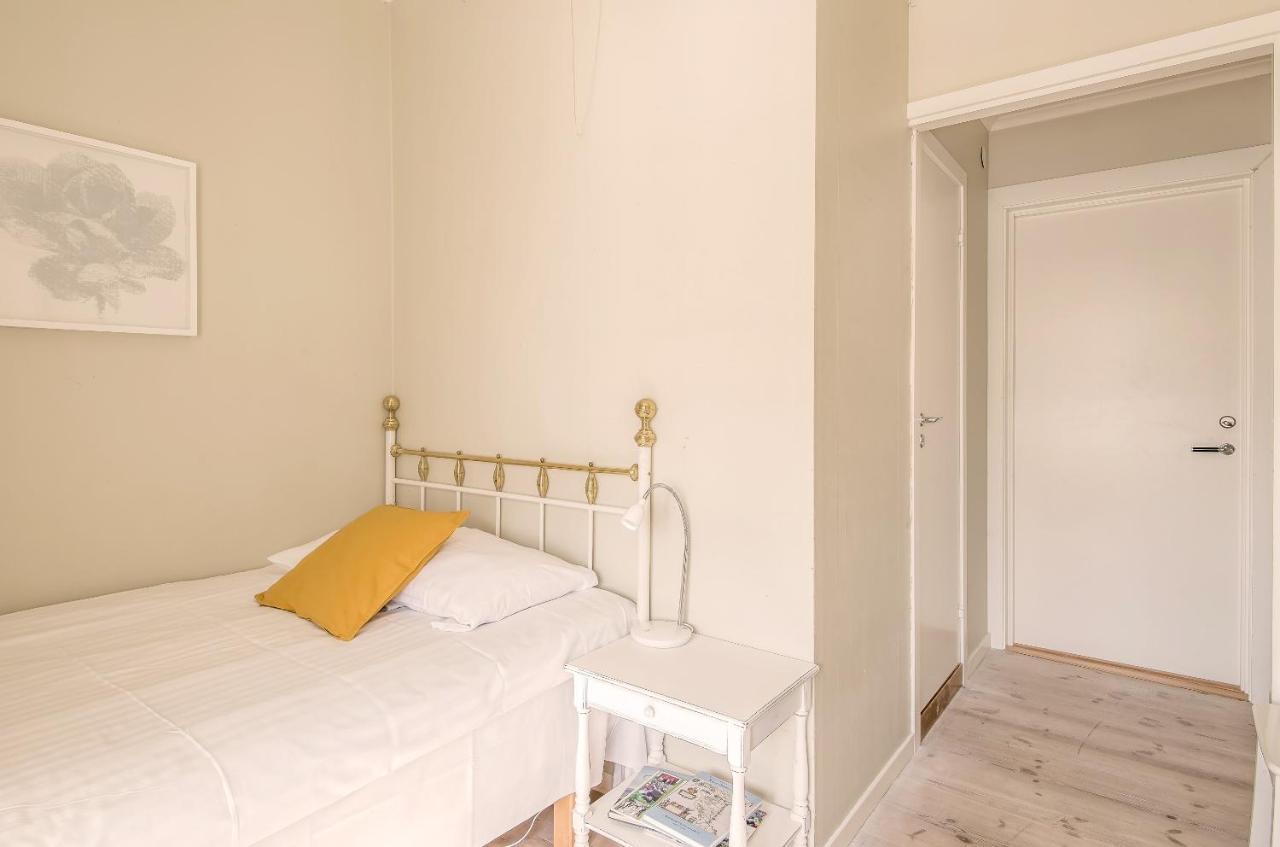 Wij Traedgardar Otel Ockelbo Dış mekan fotoğraf