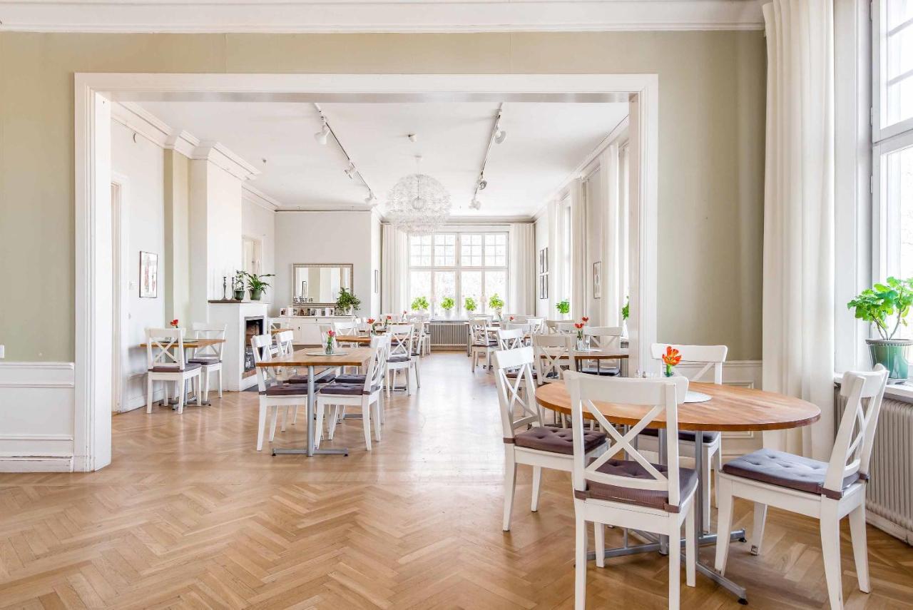 Wij Traedgardar Otel Ockelbo Dış mekan fotoğraf